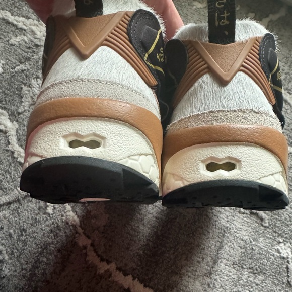 Reebok x Power Rangers Instapump Fury 94 Black Ruscly Gold Size 7 - Picture 4 of 16